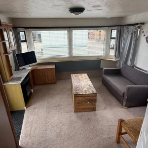 Mobile home with two bedrooms and all bills covered