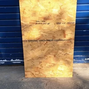 Shovels and plywood - Image 3