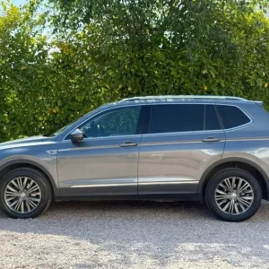 2018 Volkswagen Tiguan Allspace 2.0 TDI SE Nav DSG 4Motion Estate Diesel - Image 7