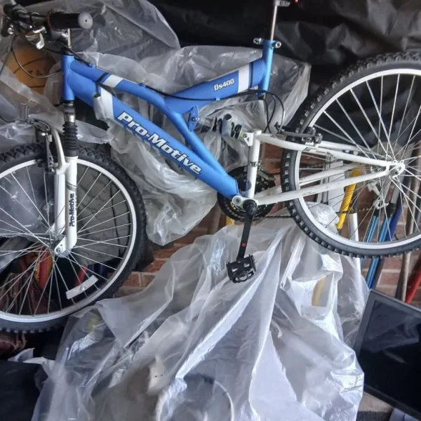 pro motive DS400 custom design in new wrappers