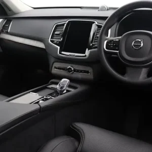 2024 Volvo XC90 2.0 T8 PHEV Ultra Dark 5dr AWD Estate - Image 4