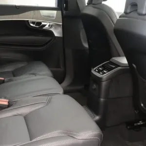 2024 Volvo XC90 2.0 T8 PHEV Ultra Dark 5dr AWD Estate - Image 6