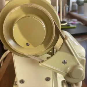 Vintage Bernina sewing machine - Image 7