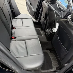 Mercedes-Benz C-Class 2013 2.1 Diesel Manual 4-door - Image 5
