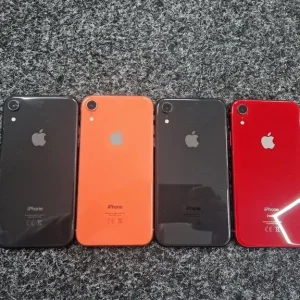 APPLE IPHONE XR 64GB OR 128GB UNLOCKED
