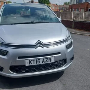 2015 Citroen C4 Grand Picasso 1.6 e-HDi VTR+ 5-door MPV - Image 4