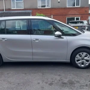 2015 Citroen C4 Grand Picasso 1.6 e-HDi VTR+ 5-door MPV - Image 8