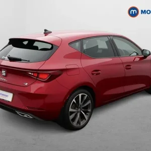 2021 SEAT Leon 1.5 eTSI 150 FR Sport 5-door DSG Hatchback - Image 7