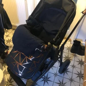 Ickle Bubba pram - Image 3