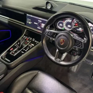 2018 Porsche Panamera 2.9 E-Hybrid 4WD 5-door Coupe - Image 2