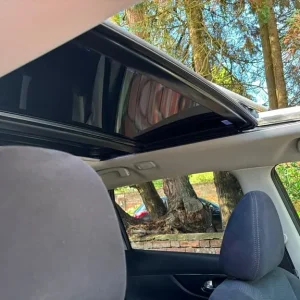 2014 Nissan X-Trail 1.6 dCi Diesel SUV with 360 View Monitor and 19in Alloy Wheels - Image 8