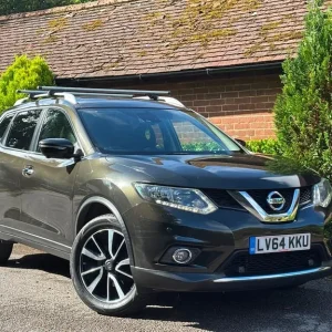 2014 Nissan X-Trail 1.6 dCi Diesel SUV with 360 View Monitor and 19in Alloy Wheels