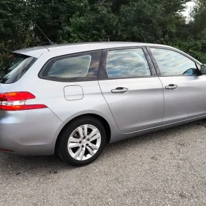 Peugeot 308 Estate 2018 manual 1.5 BlueHDi - Image 8
