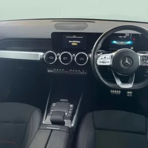 2022 Mercedes-Benz GLB 2.0d AMG Line SUV - Image 7