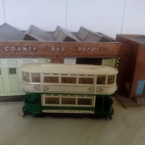 SCALE MODEL GREAT GRIMSBY TRAM ain Period Livery - Image 2