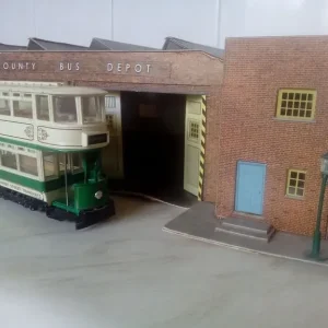SCALE MODEL GREAT GRIMSBY TRAM ain Period Livery - Image 3