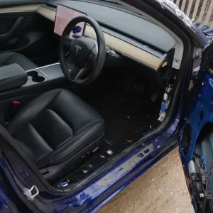 2021 Tesla Model 3 Standard Range with Front and Side Damage – Electric Auto, Starts and Drives - Image 7