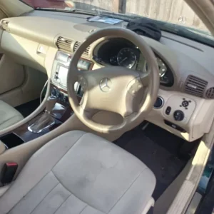 Mercedes-Benz C180 Class Saloon 2004