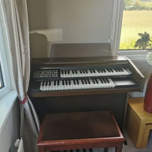 Electric keyboard - Image 2