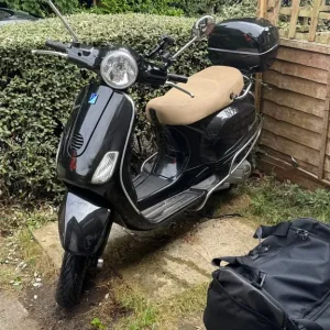 Piaggio Vespa 2013 124cc - Image 7