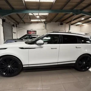 2017 Land Rover Range Rover Vela 3.0 V6 HSE 5-door SUV - Image 7