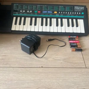 Yamaha PSS-50 Mini Keyboard