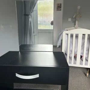 Vanity desk - Image 2