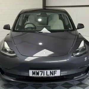 2021 Tesla Model 3 Long Range AWD 4dr Auto SALOON ELECTRIC - Image 4