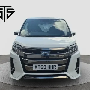 Toyota Noah Hybrid Si WXB 2 MPV - Image 4