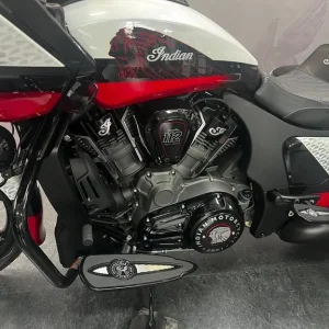 Indian Challenger Elite 2025 Top Spec with Amazing Paint and Finish - Image 4