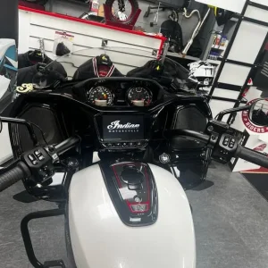 Indian Challenger Elite 2025 Top Spec with Amazing Paint and Finish - Image 6