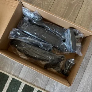 Vivo dual monitor mount - gas arms - fits up to 32” monitors - Image 3