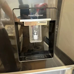 Beko CFG3582DB Fridge Freezer Black With Water Dispenser - Image 6