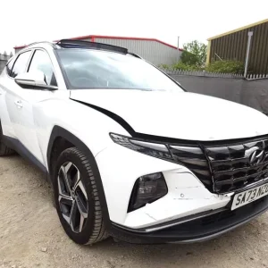 2023 Hyundai Tucson Ultimate T-GDI with front and rear damage – repairable salvage - Image 3