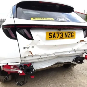 2023 Hyundai Tucson Ultimate T-GDI with front and rear damage – repairable salvage - Image 6