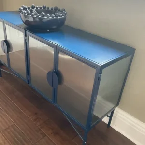 Navy metal and ribbed glass long cabinet - Image 5