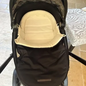 Cybex pram and carrycot bundle - Image 2