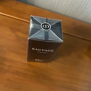 Dior Sauvage Eau De Parfum - Image 2