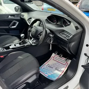 2017 Peugeot 308 1.2 PureTech GT Line Hatchback - Image 8
