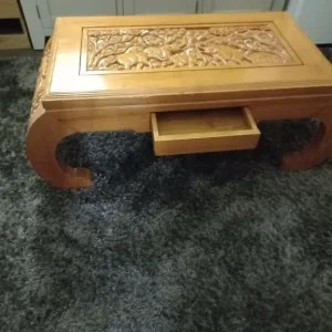 Indian handcarved coffee table with elephants - Image 4