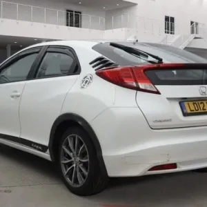 2012 Honda Civic 2.2 i-DTEC ES Euro 5 5dr Hatchback Diesel Manual - Image 3