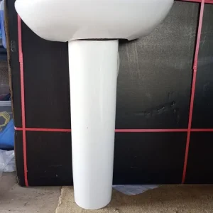 Pedestal Sink - Image 3