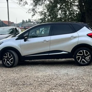 2016 Renault Captur 1.5 Dynamique S Nav Diesel 5-door SUV - Image 8