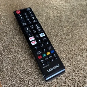 Samsung 43” 4K TV - Image 3