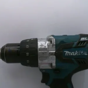 MAKITA DTW200 18V 5.0AH BLACK AND BLUE - Image 2