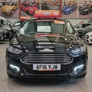2016 Ford Mondeo Titanium TDCI Hatchback Diesel Manual - Image 2