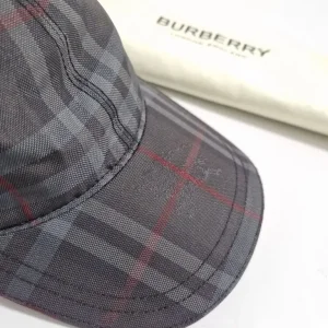 Burberry cap - Image 4