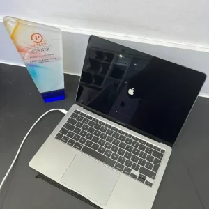 Apple MacBook Air 13-inch 2020 Space Grey - Image 3