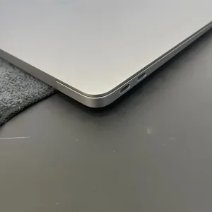 Apple MacBook Air 13-inch 2020 Space Grey - Image 6
