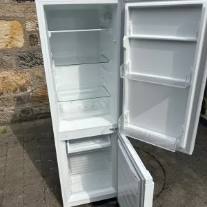 5ft fridge freezer - Image 2